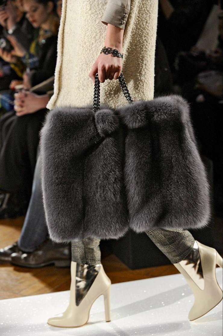 Модные сумки осени 2025: как выбрать идеальную под свой стиль