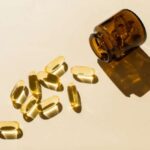 Как выбрать базовые вещи в 2025 году: что оставить в шкафу, а что обновить