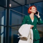 Как звезда: как стилизовать осенью поло в полоску, с чем носить